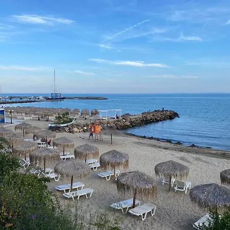 Luxury Seaside With Seaview Apartment