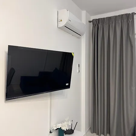 Luxury Seaside With Seaview Apartment *